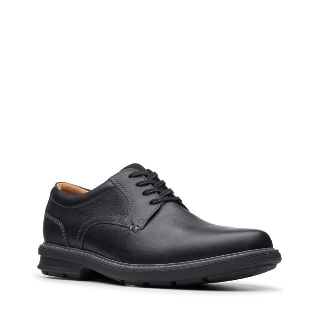 Clarks Men's Rendell Plain Leather Shoe