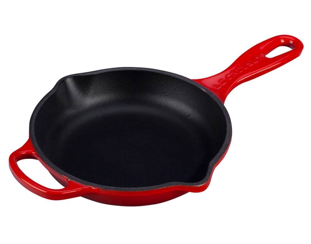 Le Creuset Signature 6 1/3" Iron Handle Skillet