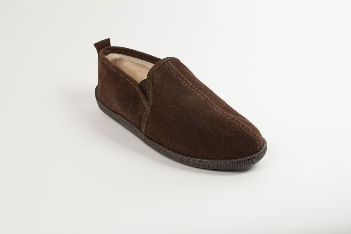 Minnetonka Men's Pile Lined Romeo Slipper