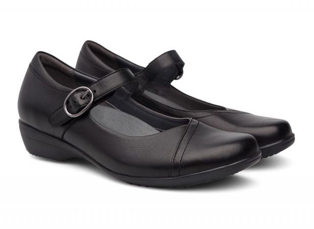 dansko dress shoes