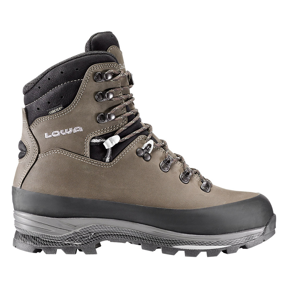 LOWA Boots : Vermont Gear - Farm-Way