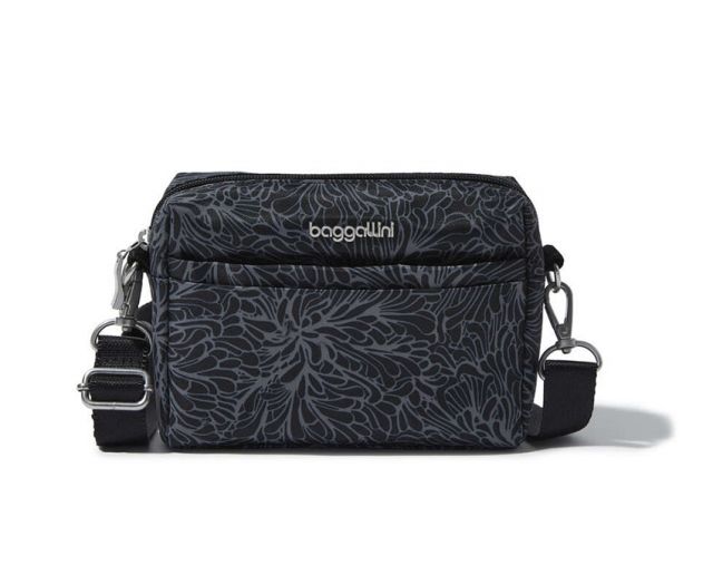 Baggallini 2-in-1 Convertible Belt Bag