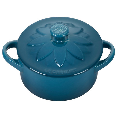 Le Creuset Mini Round Flower Cocotte