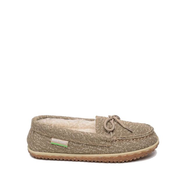 Minnetonka Women's Eco Oak Slipper