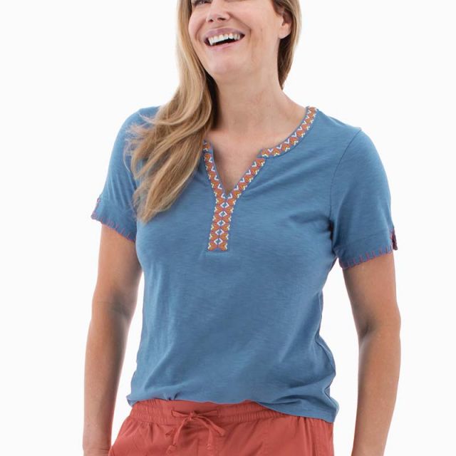 Aventura Women's Kateri Short Sleeve Top