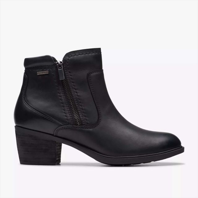 Clarks Women's Neva Zip Waterproof Black Leather