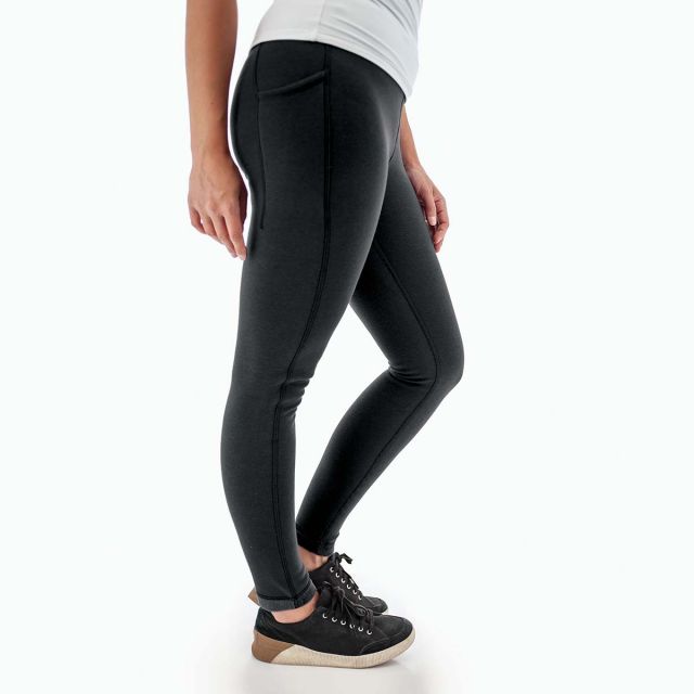 Aventura Women's Dog-Walker Legging